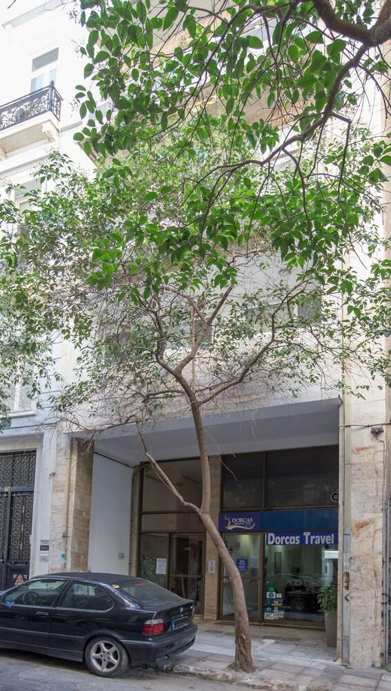 Nikis Suites Syntagma-Plaka By Ghh Athens Exterior photo