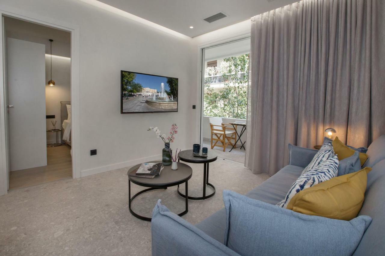 Nikis Suites Syntagma-Plaka By Ghh Athens Exterior photo
